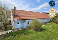 Sanierungsbedürftiges Bungalow mit VIEL PLATZ