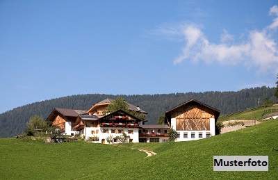 Historischer Reiterhof mit Gästezimmern und Ferienapartments