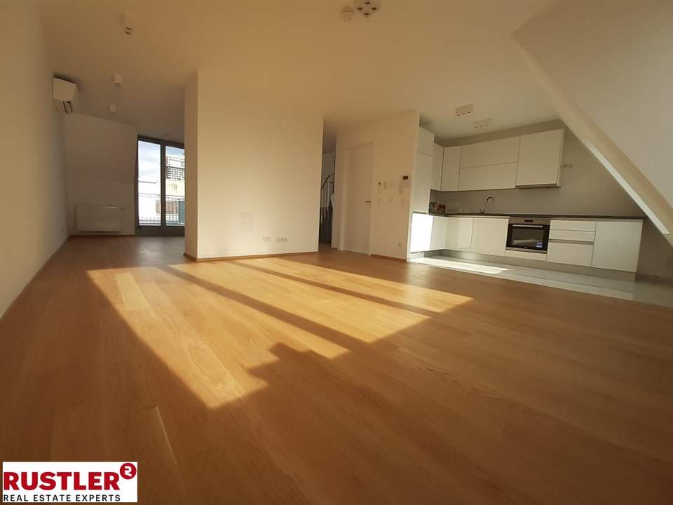 LUXUS PUR - TRAUMHAFTE DACHTERRASSENWOHNUNG AUF 3 ETAGEN - KLIMATISIERT!
