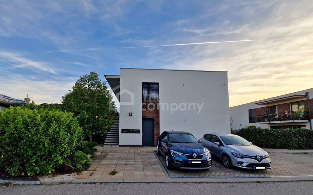 Modern wohnen in Wolfsthal: Balkon, Grünblick &amp; nur 10 Minuten nach Bratislava