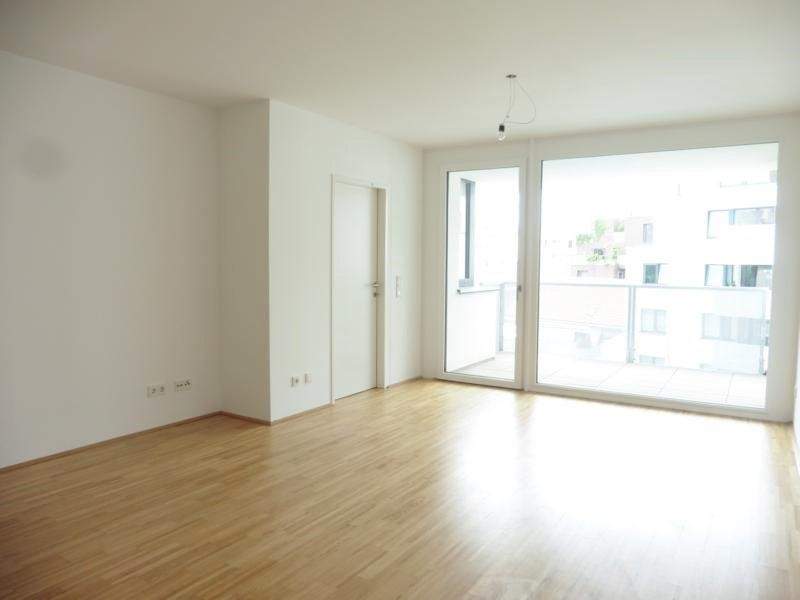 Moderne Neubauwohnung mit großer, westseitiger Loggia (4.OG) AB AUGUST