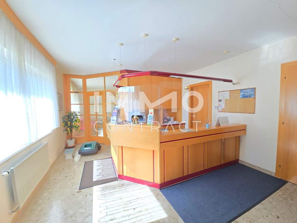 Betriebsbereite Ordination in Oberwart - zentrale Lage mit Parkplätzen - Graf Erdödistraße 24a