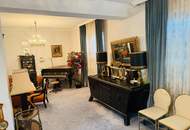 Kreative Villa mit Wintergarten und Nebengebäude