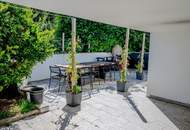 Großzügiges Wohnhaus mit Pool