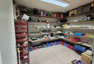 ZWEIFAMILIENHAUS IN ERHÖHTER GRÜNRUHELAGE MIT AUSBLICK