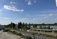 MARINA TOWER - Helle 2-Zimmer-Wohnung mit Balkon und überdachter Loggia