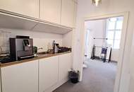 U3 STUBENTOR, PARKRING, 131 m2 Altbaubüro oder Kanzlei, 6 Zimmer, Küche, 4. Liftstock, Stadtpark-Nähe