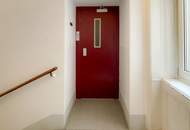 3 Zimmer mit Balkon, komplett neues Bad und WC