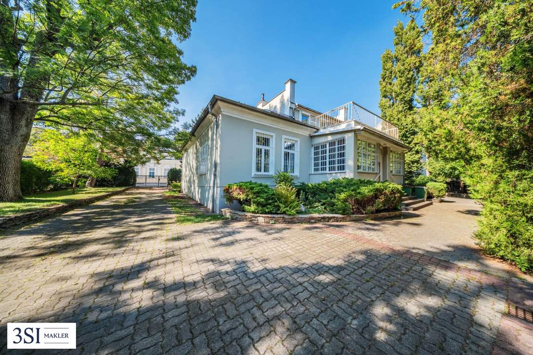 Eine Villa mit Geschichte – großzügige Gartenidylle in zentraler Villenlage von Mauer
