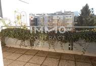 **Ab sofort** Sonnige 3-Zimmer Wohnung mit Dachterrasse in der Volksfeststrasse 34 - Top 13