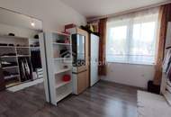 Geräumiges Wohnhaus mit viel Außenfläche!