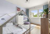 Schöne, ruhige 3-Zimmer-Wohnung mit großer Loggia zum grünen Innenhof