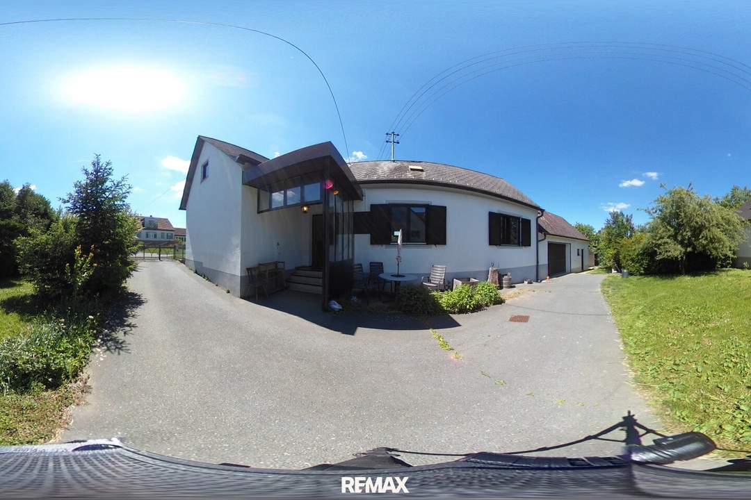 Gepflegtes Einfamilienhaus in Neuberg mit Nebengebäuden und großem Garten – Ihr neues Zuhause!