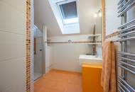 ***NEU*** exklusives Haus mit 2 Eingängen, 2 Wohnküchen, Wellnessbereich, beheizten Pool und viel mehr