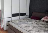 Gartenfreude trifft Wohnkomfort: seltene Gelegenheit in begehrter Lage! Gepflegte 3-Zimmer Neubauwohnung im Erdgeschoss mit freundlicher Terrasse und Eigengarten bietet alles was das Herz begehrt!