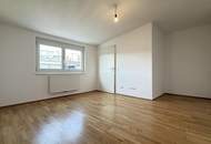 4 Zimmer - DG - Wohnung mit 2 Bädern und 8m² Terrasse! Weitblick! Hochwertige Ausstattung!