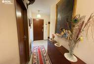 Helle & gut aufgeilte 3 bis 4 Zimmer-Wohnung in zentraler Lage mit Gemeinschaftsgarten