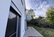 Traumhafte Doppelhaushälfte - Erstbezug mit 5 Zimmern, Garten, Wohnkeller und Stellplätzen!