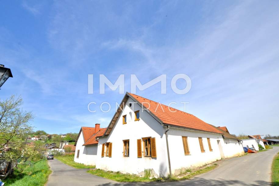 Sanierungsbedürftiger, traditioneller Vierkanthof - Idyllischer Innenhof – Erleben Sie im Innenhof Ihr open air Wohnzimmer, Haus-kauf, 268.000,€, 8350 Südoststeiermark