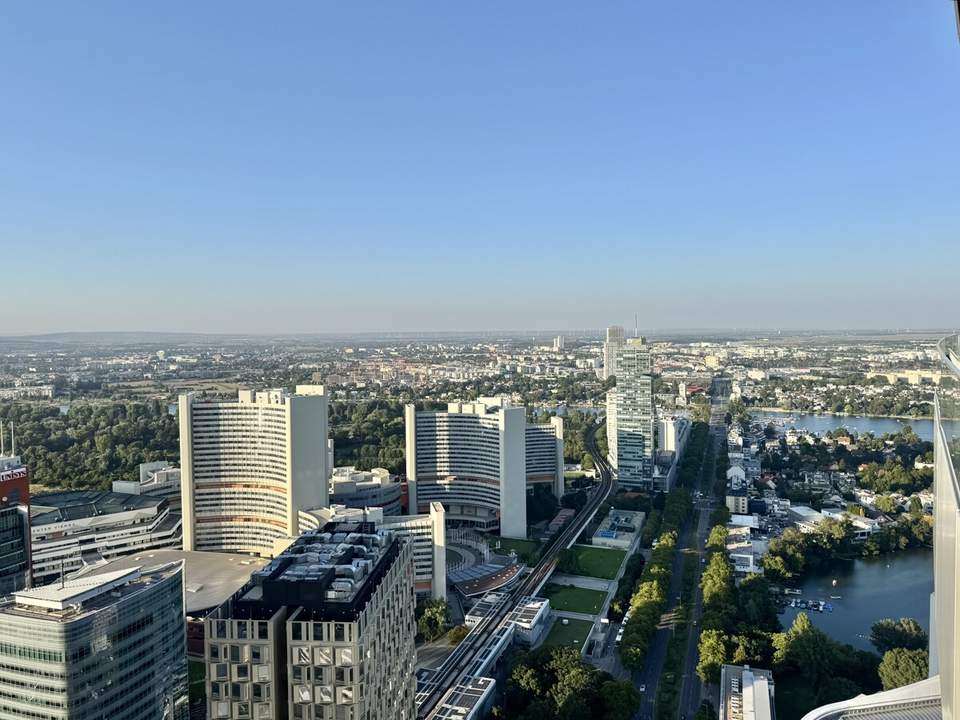 44. Stock: Welness, Gym, Pool und den schönsten Ausblick mit Sonnenuntergang auf Kahlenberg