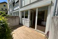 STILVOLLE GARÇONNIÈRE IN ZENTRALER RUHELAGE MIT TERRASSE