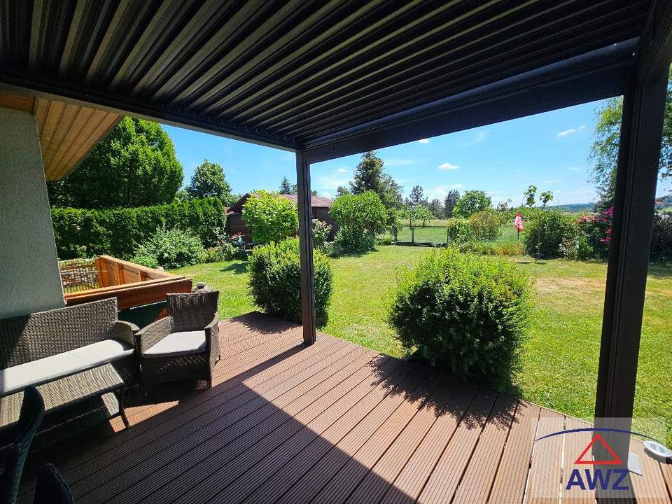 Einfamilienhaus mit großem Garten in Toplage und mit Weitblick!