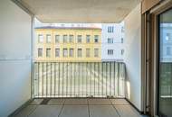 ERSTBEZUG >> bodentiefe Fenster in westseitiger Anlegerwohnung mit Loggia >> TOP LAGE