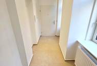Altbau mit Upgrade! Erstbezug nach Sanierung in ruhiger Seitengasse! Clever geschnitten + Gut angebunden + Schönes Altbauhaus! Worauf warten Sie noch?