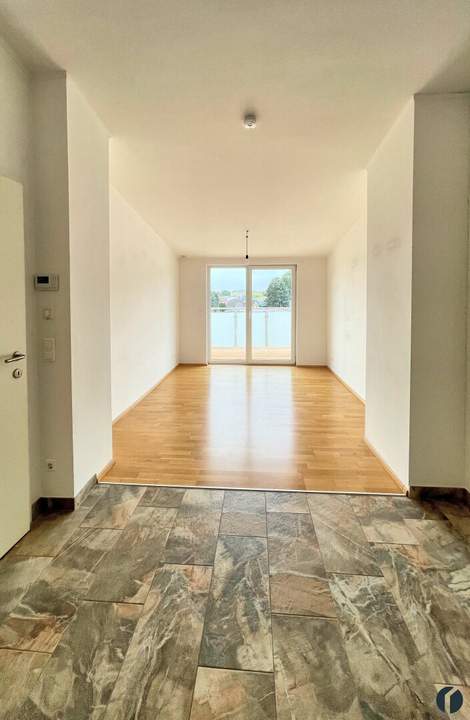 Nette Single-Wohnung mit Balkon