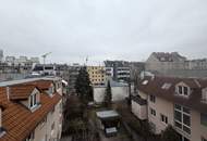 helle 1-Zimmer Wohnung mit unverbaubarem Blick