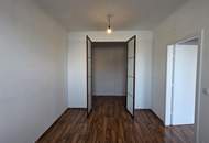2 Zimmer Wohnung mit großer Loggia in U6 Nähe!!