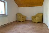 Großzügiges Einfamilienhaus in zentraler und idyllischer Waldrandlage