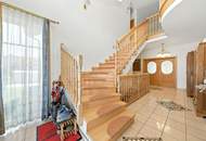 HOCHKARÄTIGES WOHNEN IN GRÜNRUHELAGE! WOHLFÜHL-REFUGIUM DER EXTRA KLASSE: TRADITION TRIFFT MODERNSTEN KOMFORT!