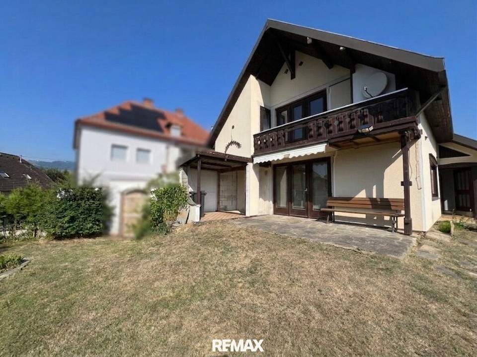 Sanierungsprojekt: Einfamilienhaus mit schönem Grundstück in ruhiger Lage in St. Marein
