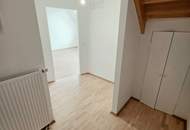 1 Monat mietfrei! Urban wohnen auf zwei Ebenen und mit kühlem Kopf! Beste Infrastruktur und Anbindung! Garagenplatz optional!