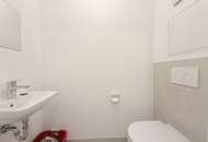 Möblierte und gut geschnittene 2-Zimmer Wohnung in Traumlage mit en—suite Badezimmer!