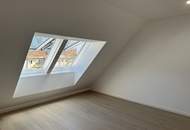 Top Anbindung- 5 Minuten zur U6 Perfekta Strasse, Ruhelage PUR-Sonnenbalkon