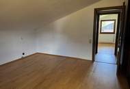 Landhaus mit ungewöhnlicher innenarchitektonischer Gestaltung!