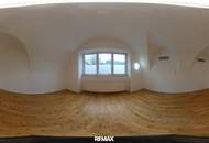 **Einzigartige Gewerbeimmobilie im historischen Gebäude, modern saniert, Top1, 243m² &amp; Top2, 221m², flexibel zusammenlegbar, großzügige Parkflächen**