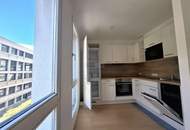 KARLSPLATZ : Ruhiges 1-Zimmer-Büro in Top-Lage !