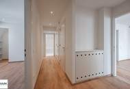 **Wohllebengasse: großzügige Dachgschosswohnung mit Terrasse u. Fernblick - Nähe Belvedere / Innenstadt **