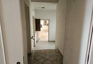 Haus mit Werkstatt und 2 Grundstücken