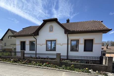 EIN NEUES GLÜCKLICHES KAPITEL FÜR DAS EHEMALIGE BAUERNHAUS AUS FAMILIENBESITZ, Haus-kauf, 250.000,€, 3721 Hollabrunn