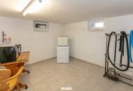 Einfamilienhaus mit Pool, Biotop und viel Platz in beliebter Lage von Rehberg