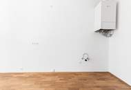 Klassischer, wunderschön sanierter Altbau mit hellem Entrée & separater Küche