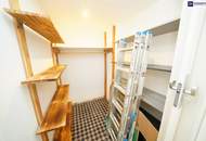 PREISHIT zum Verlieben: Vollsanierte 3-Zimmer-Altbauwohnung mit hohen Decken &amp; Balkon