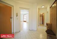 Helle und großzügige 3,5-Zimmer-Wohnung mit Blick ins Grüne