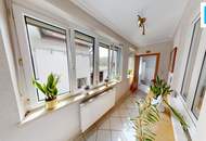 Wohnhaus mit Obstgarten, Wald und vielseitigen Nebengebäuden