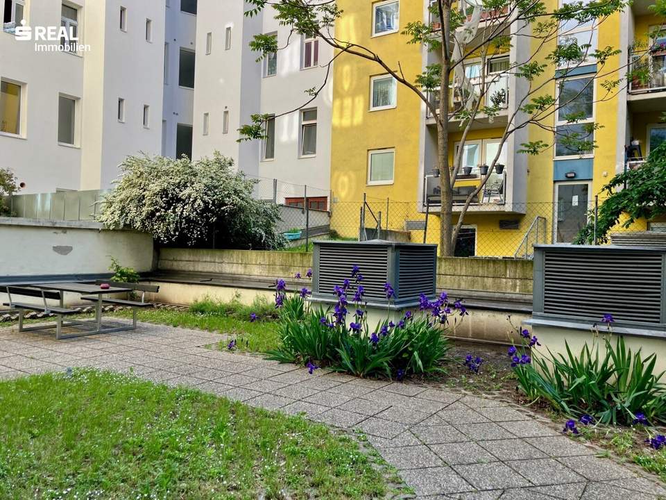IDEAL EINGETEILTE 2 ZIMMER WOHNUNG - SOFORT VERFÜGBAR