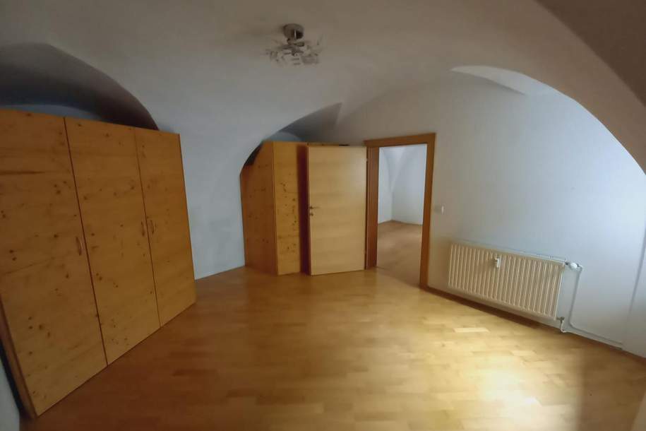 Mehrfamilienhaus mit Potenzial in zentraler Lage, Haus-kauf, 299.000,€, 8412 Leibnitz